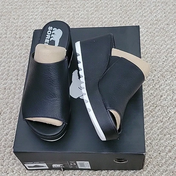 Sorel Wedge Mule Sandal - Picture 2 of 4